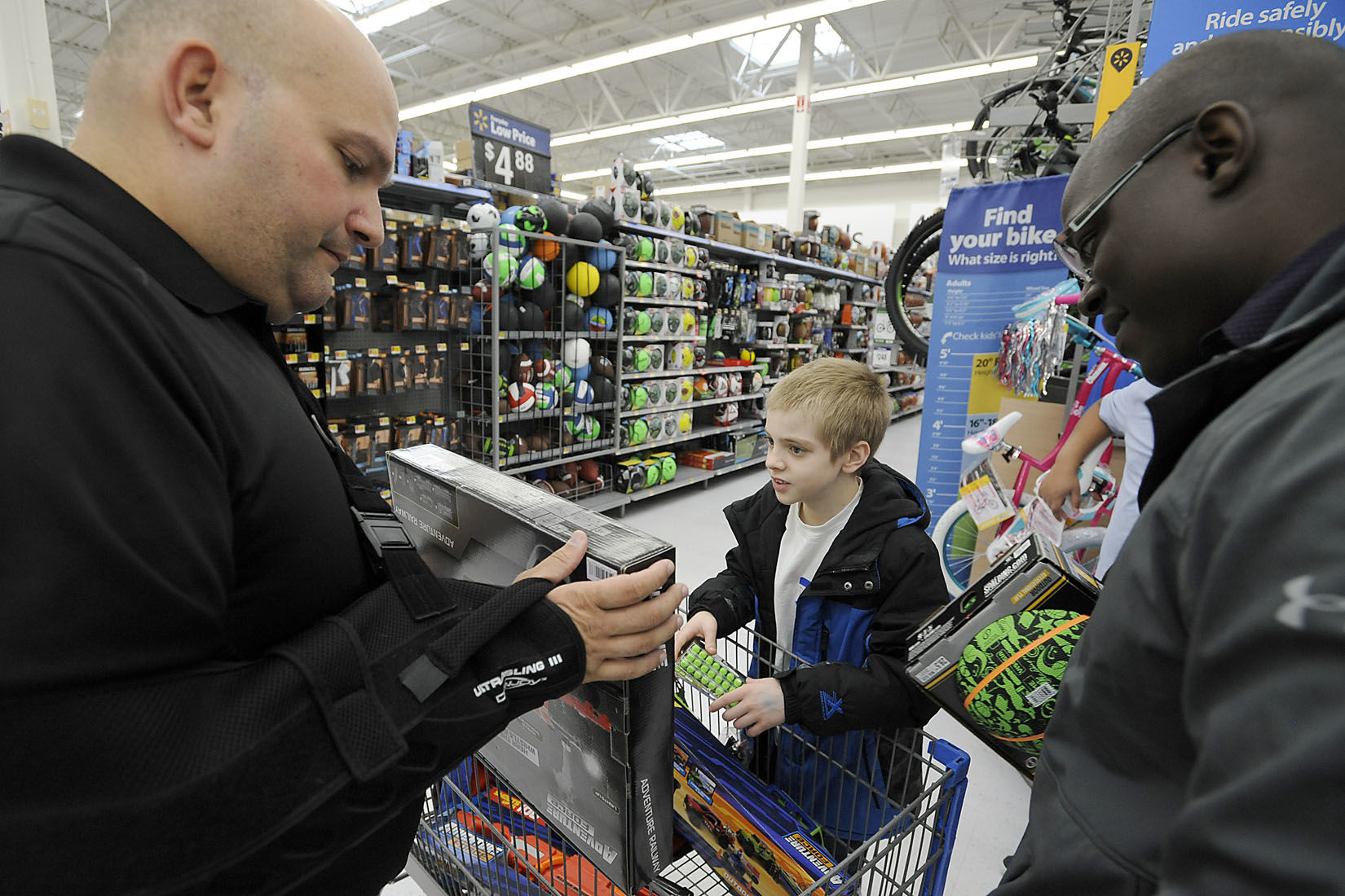 Cops & Kids Christmas shopping